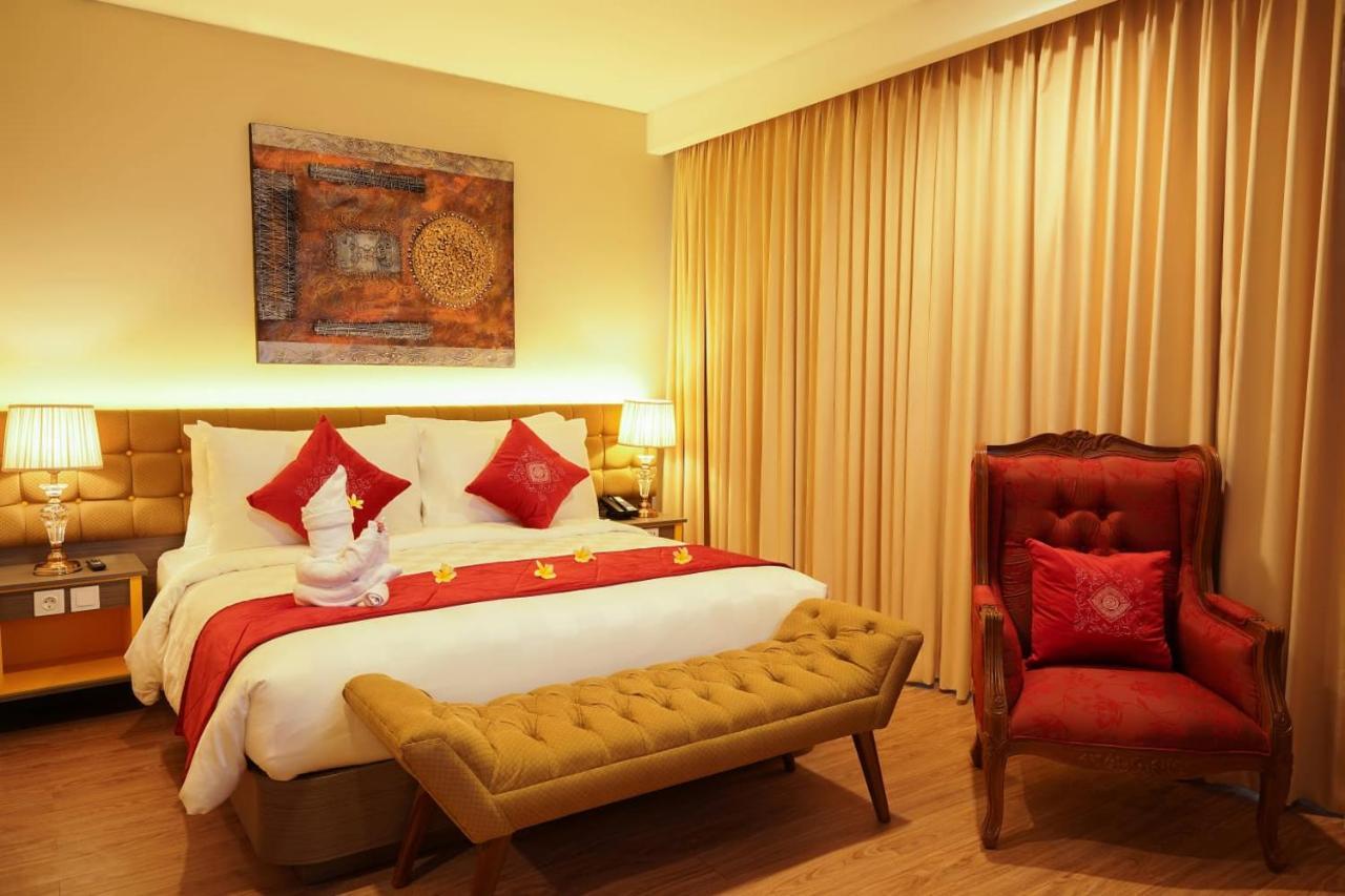Ramada By Wyndham Yogyakarta Hotel Sleman  Exterior foto