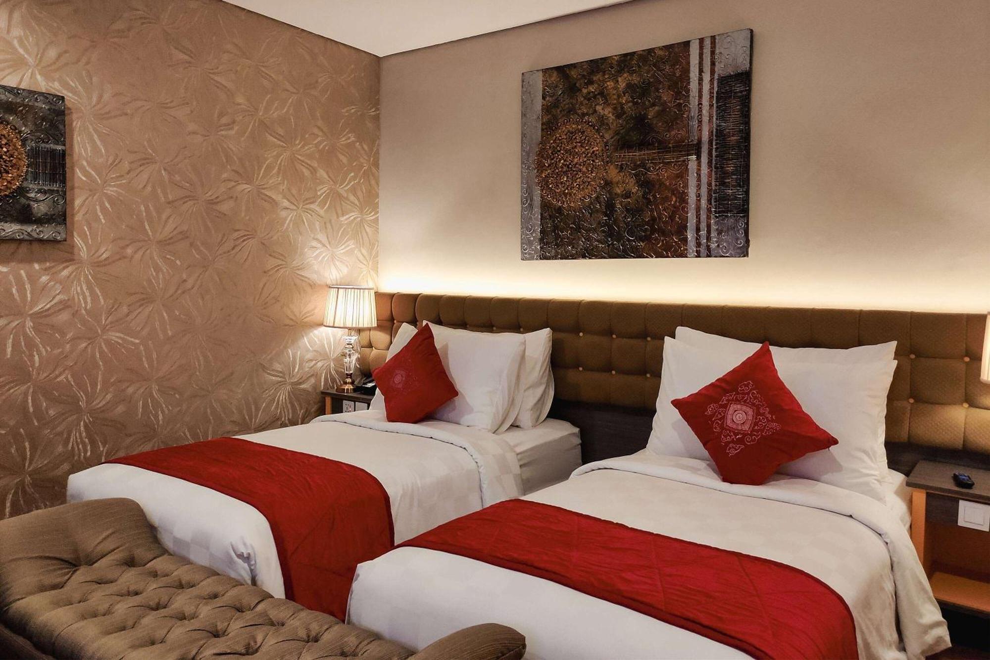 Ramada By Wyndham Yogyakarta Hotel Sleman  Exterior foto