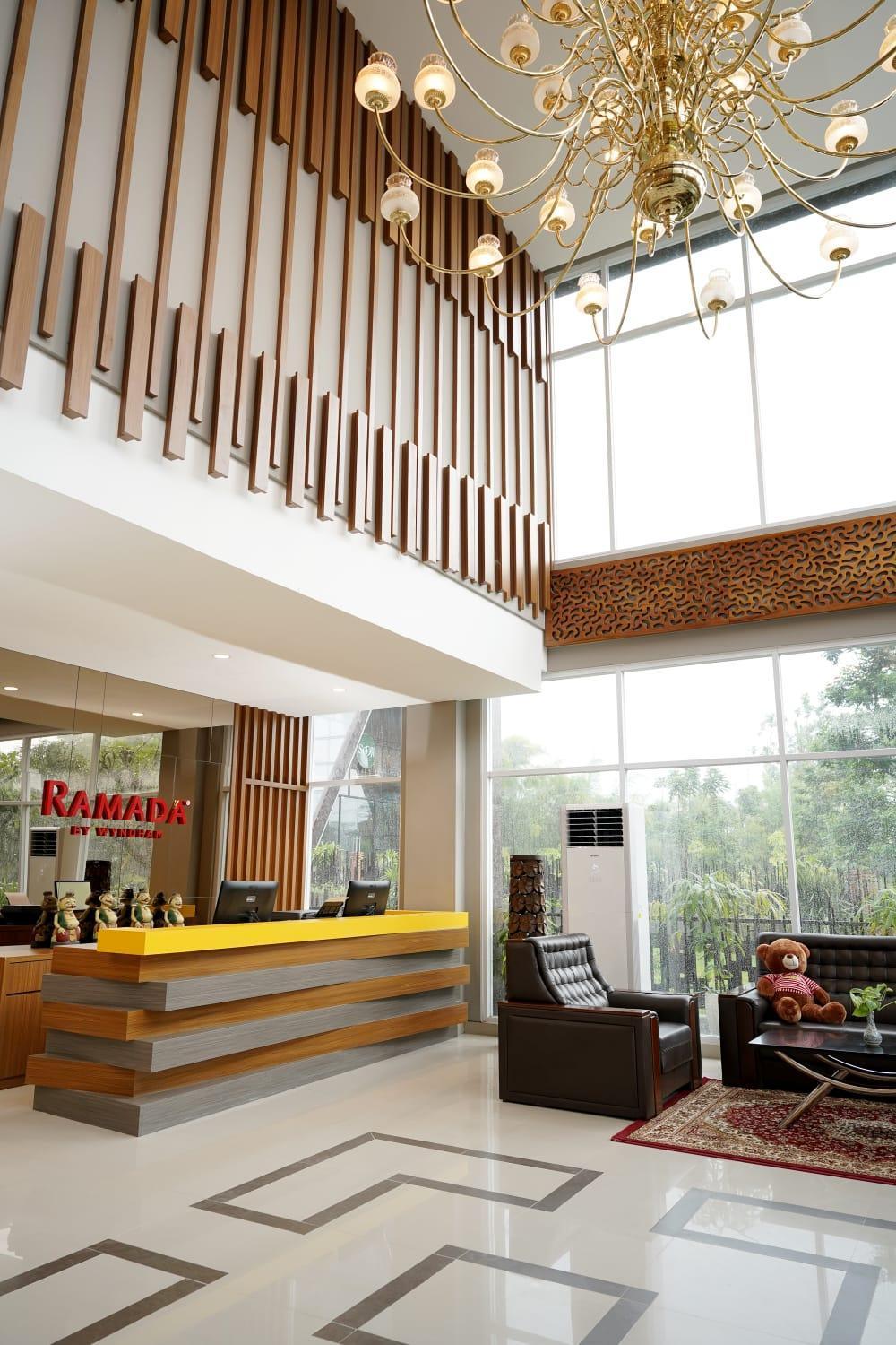 Ramada By Wyndham Yogyakarta Hotel Sleman  Exterior foto